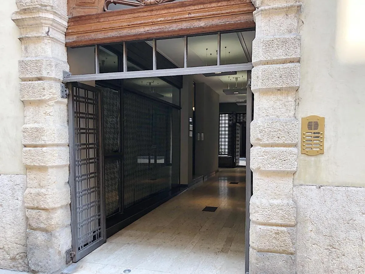 The Bright Nest Apartments Verona Italy
