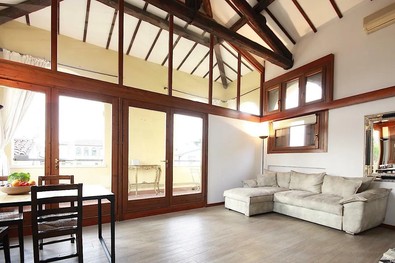 The Bright Nest Apartments Werona 0*,  Włochy