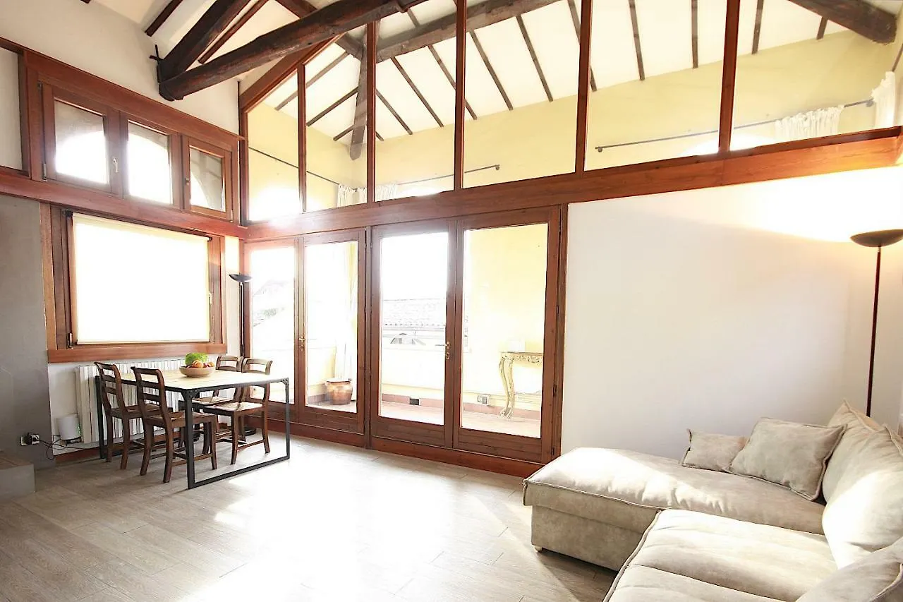 The Bright Nest Apartments Verona 0*,  Italy